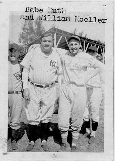 Babe Ruth and William Moeller.jpg (44970 bytes)